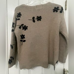 Zara Kids knit long sleeve sweater